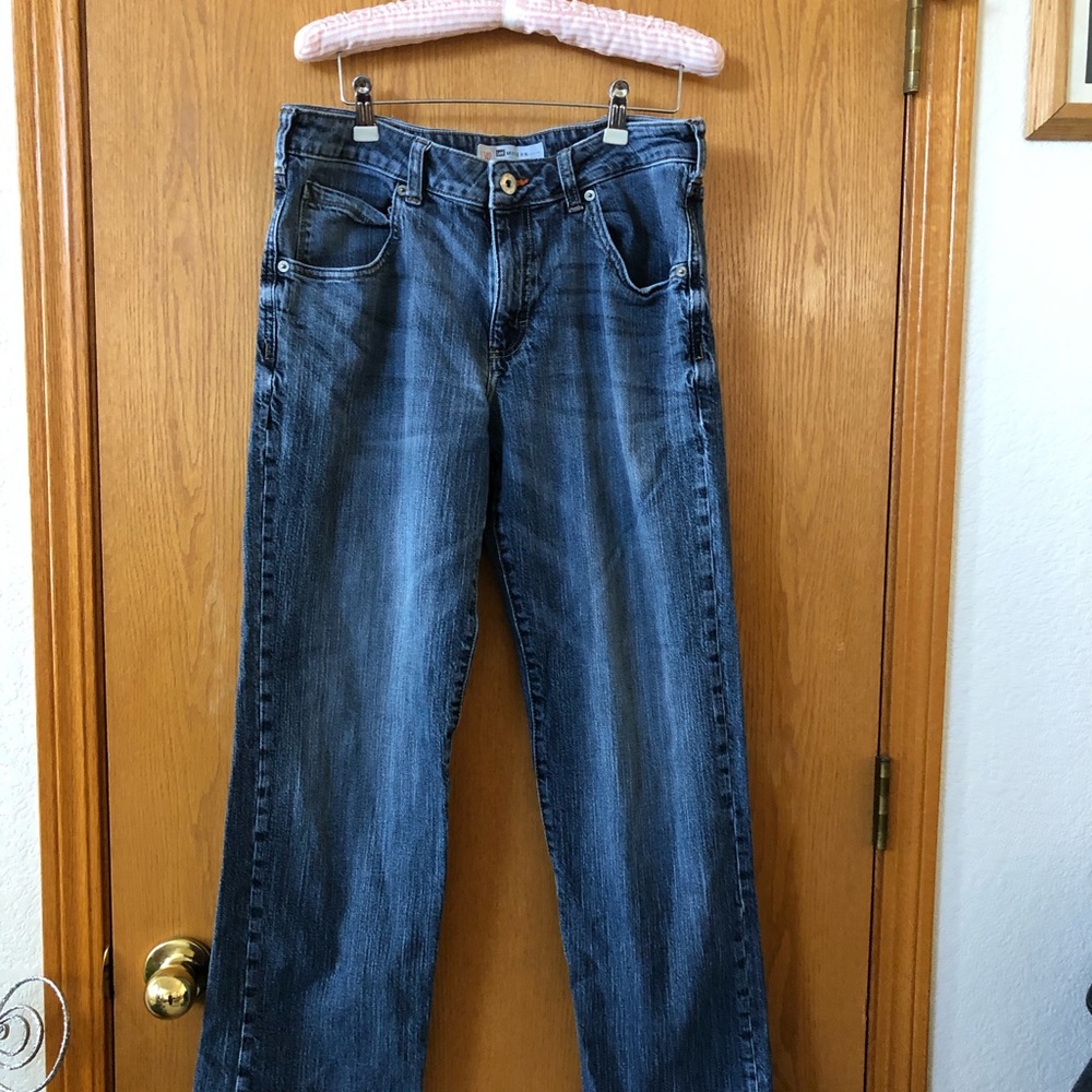 Lee modern straight fit straight leg size 34 x 32